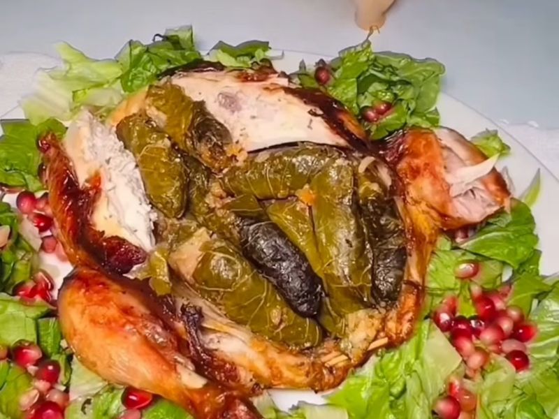دجاج محشي ورق عنب