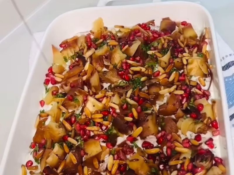 فتة متبل الباذنجان