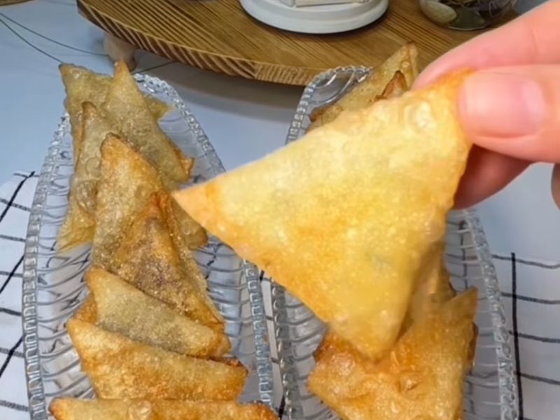 سمبوسة البطاطا والأجبان